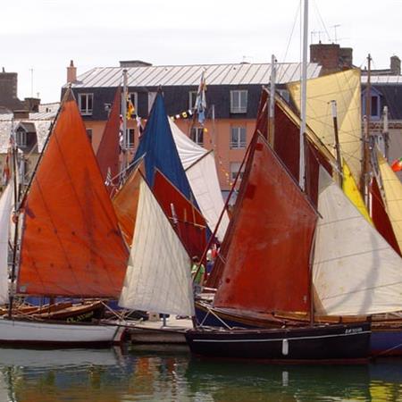 hotel paimpol - festival du chant de marin 